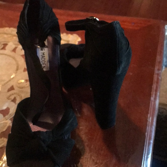 Lasies high heels in size 9 - Picture 4 of 4